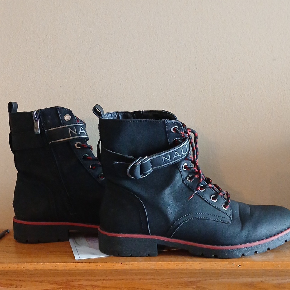 Nautica Men's Black and Red Lace-Up Boots